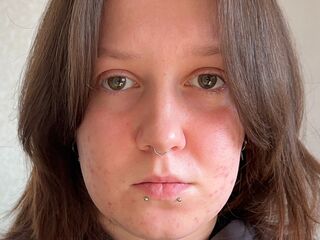 chatroom cam TieshaBevell