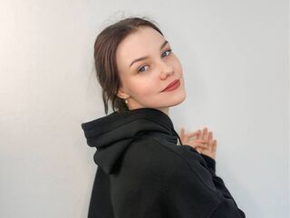 girl naked ToraMendiaz