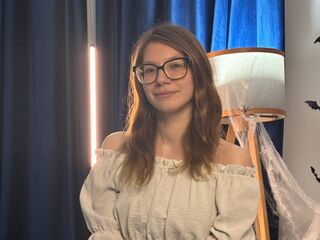 cam girl WilliemaeWittlin