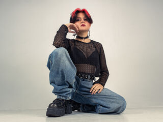 hot girl cam YuuMiko