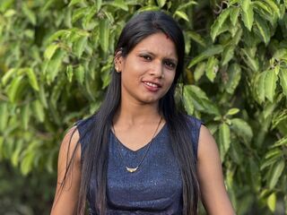 topless webcamgirl moig